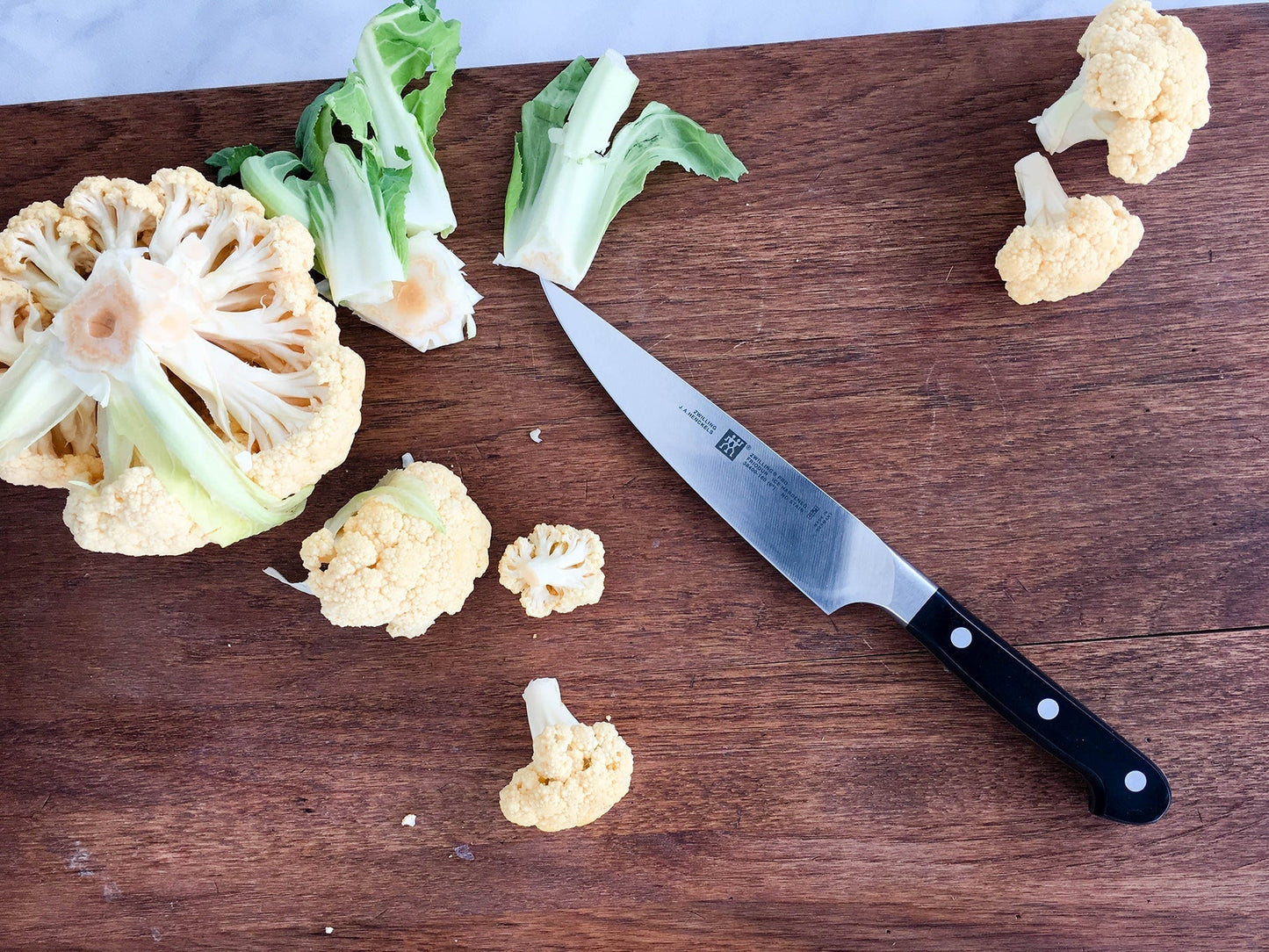 ZWILLING Pro 6 Inch Carving Knife