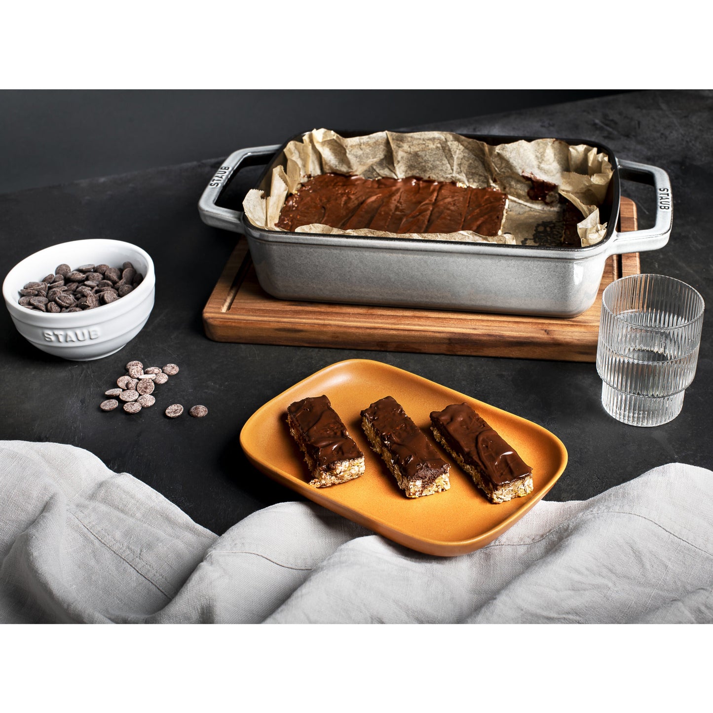 STAUB Specialities 3.25 L Cast Iron Rectangular Roasting And Baking Pan, Graphite-Grey