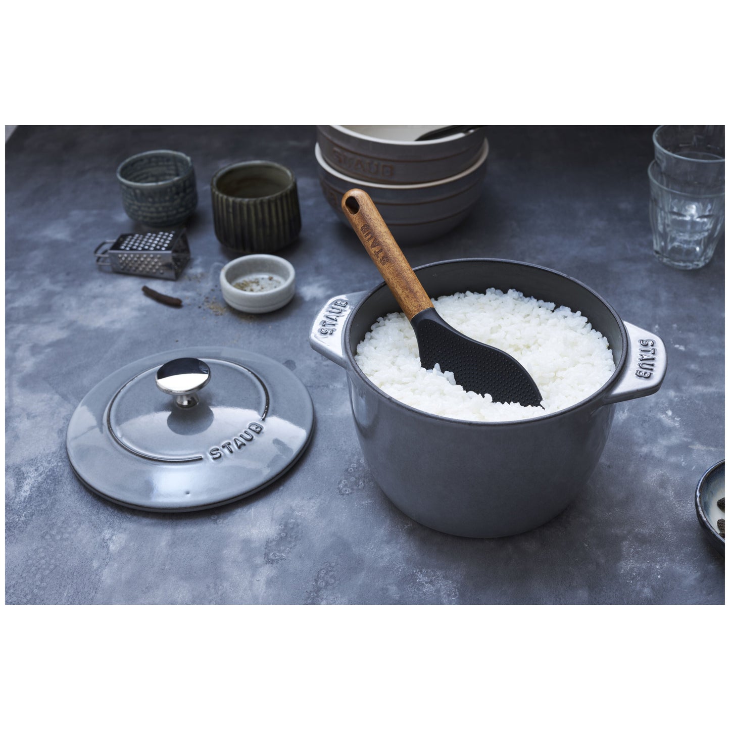 STAUB La Cocotte 1.75 L Cast Iron Round Rice Cocotte, Graphite-Grey