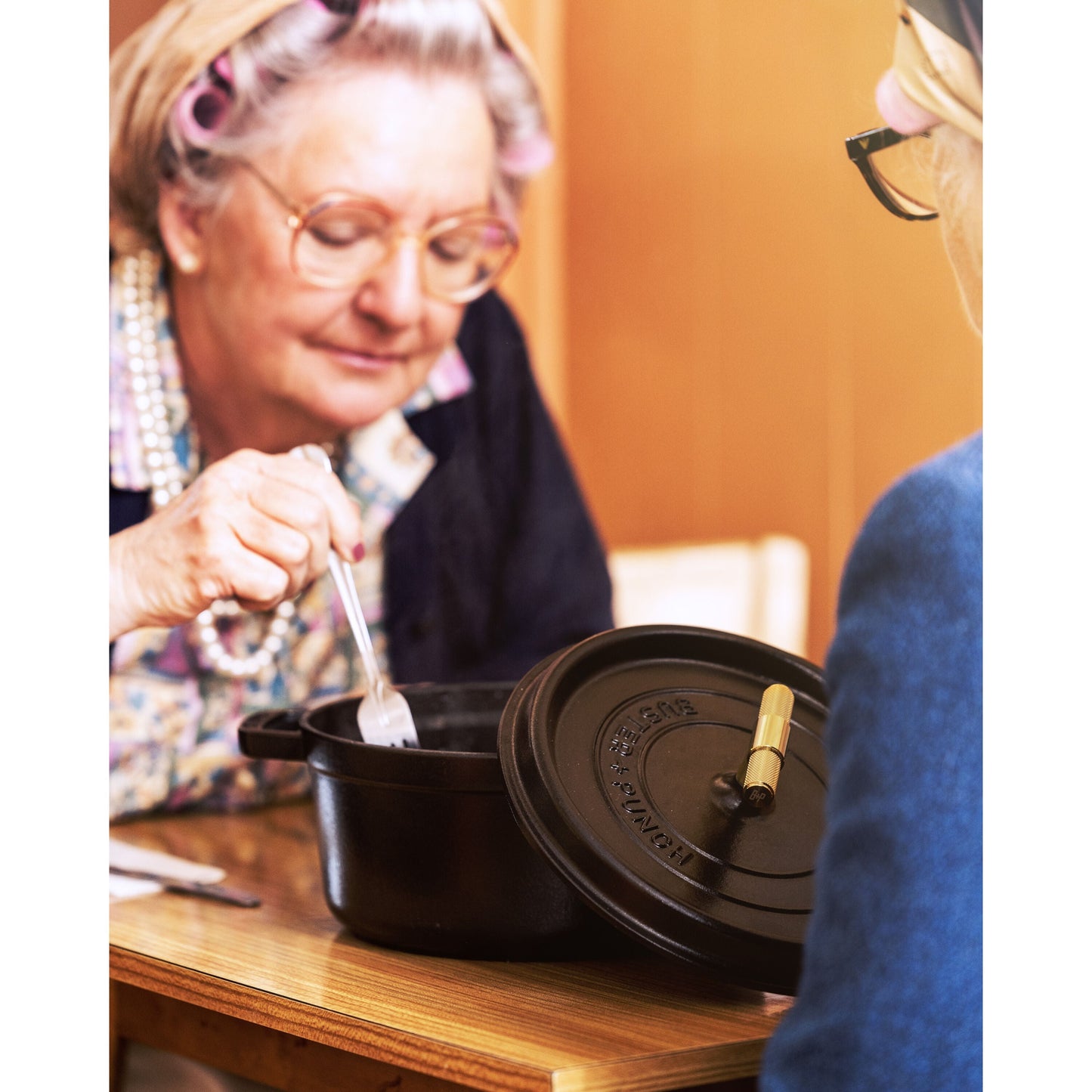 STAUB Stainless Steel Pvd Coated Special Shape Knob Buster + Punch