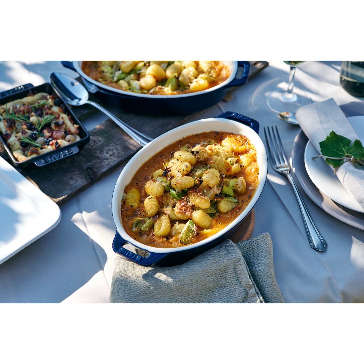 STAUB Ceramique 1 L Ceramic Oval Baking Dish, Dark-Blue