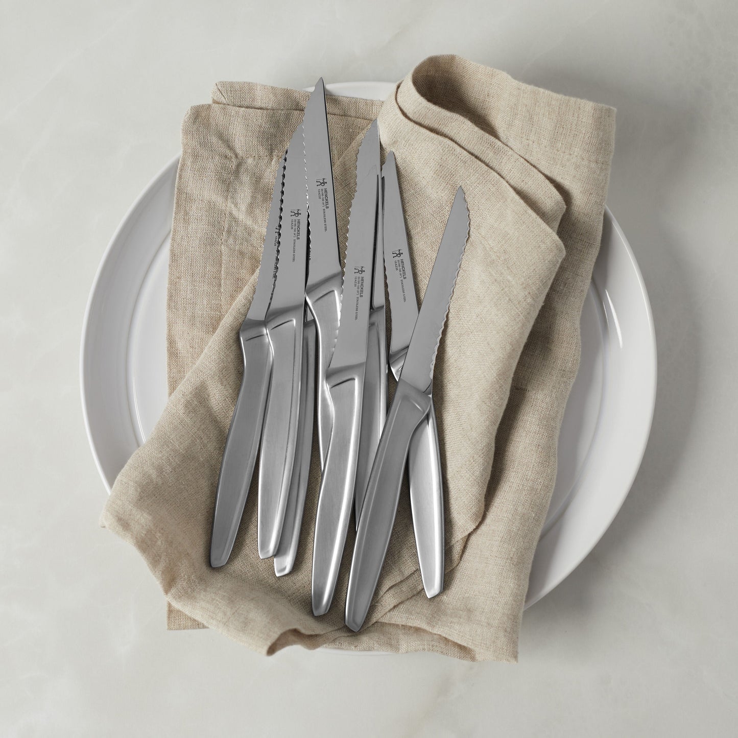 HENCKELS 4 Piece Steak Set