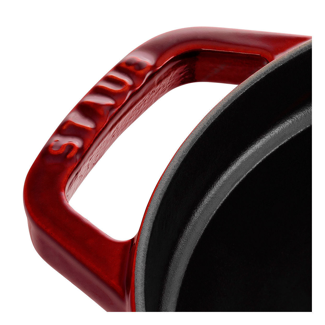 STAUB La Cocotte 4.25 L Cast Iron Oval Cocotte, Grenadine-Red