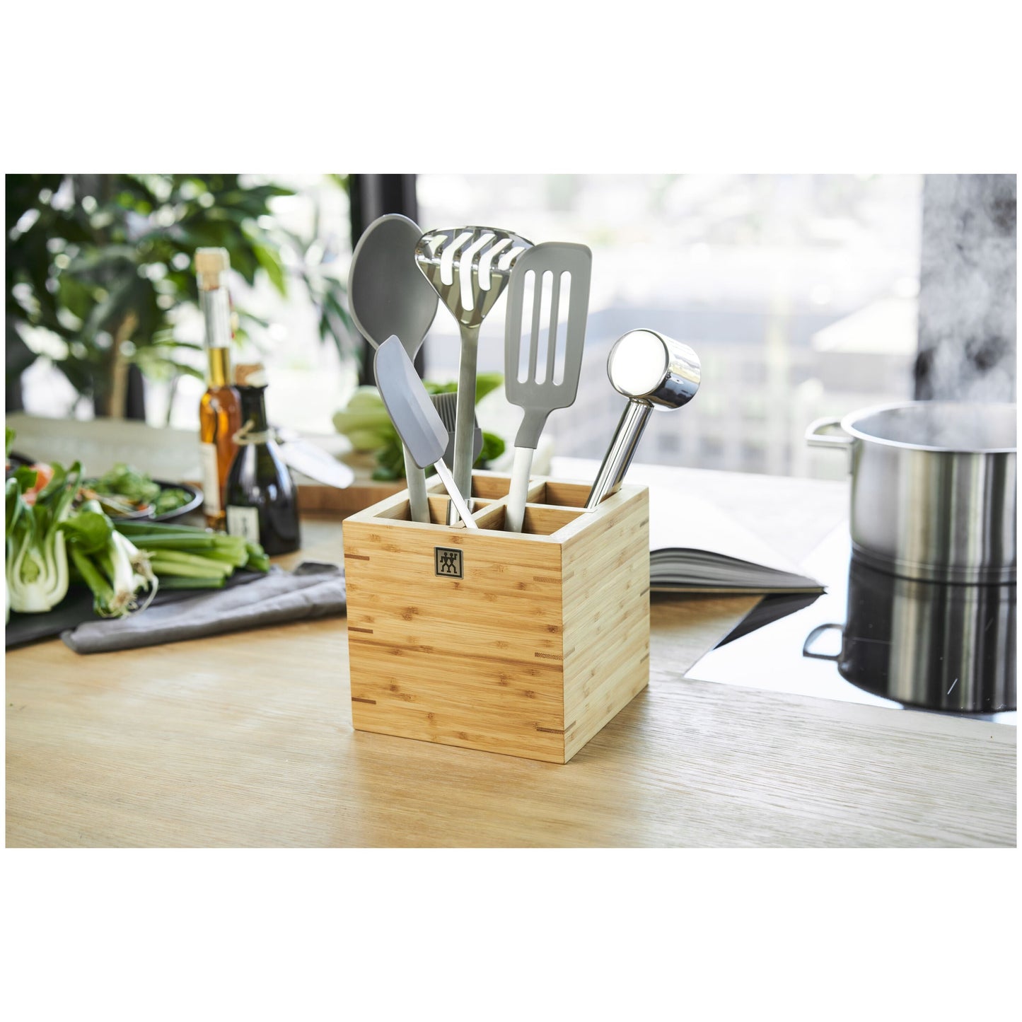 ZWILLING Pro Frying Pan Turner, 33 Cm, Silicone