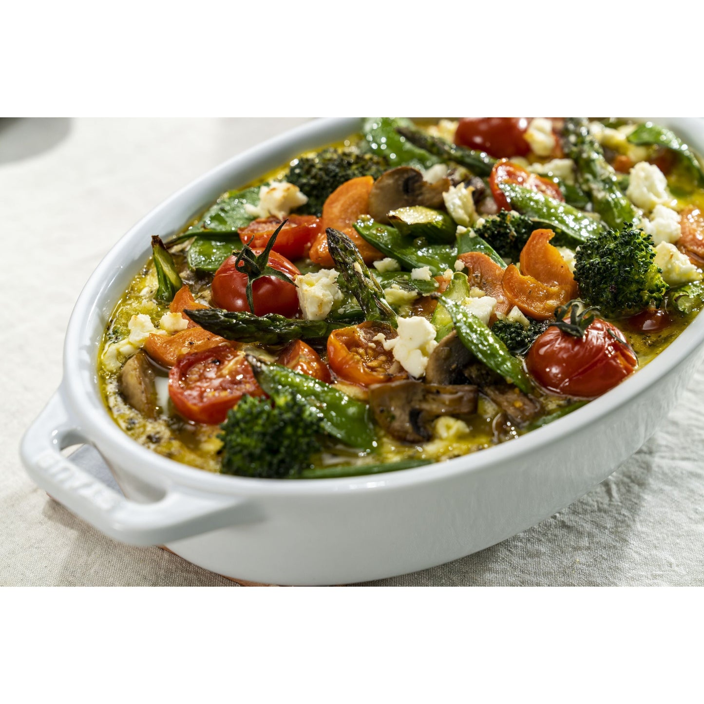 STAUB Ceramique 1 L Ceramic Oval Baking Dish, White