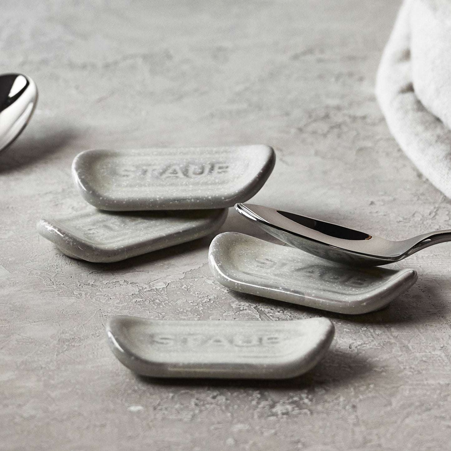 STAUB Dining Line 4 Piece Utensil Rest Set, White Truffle