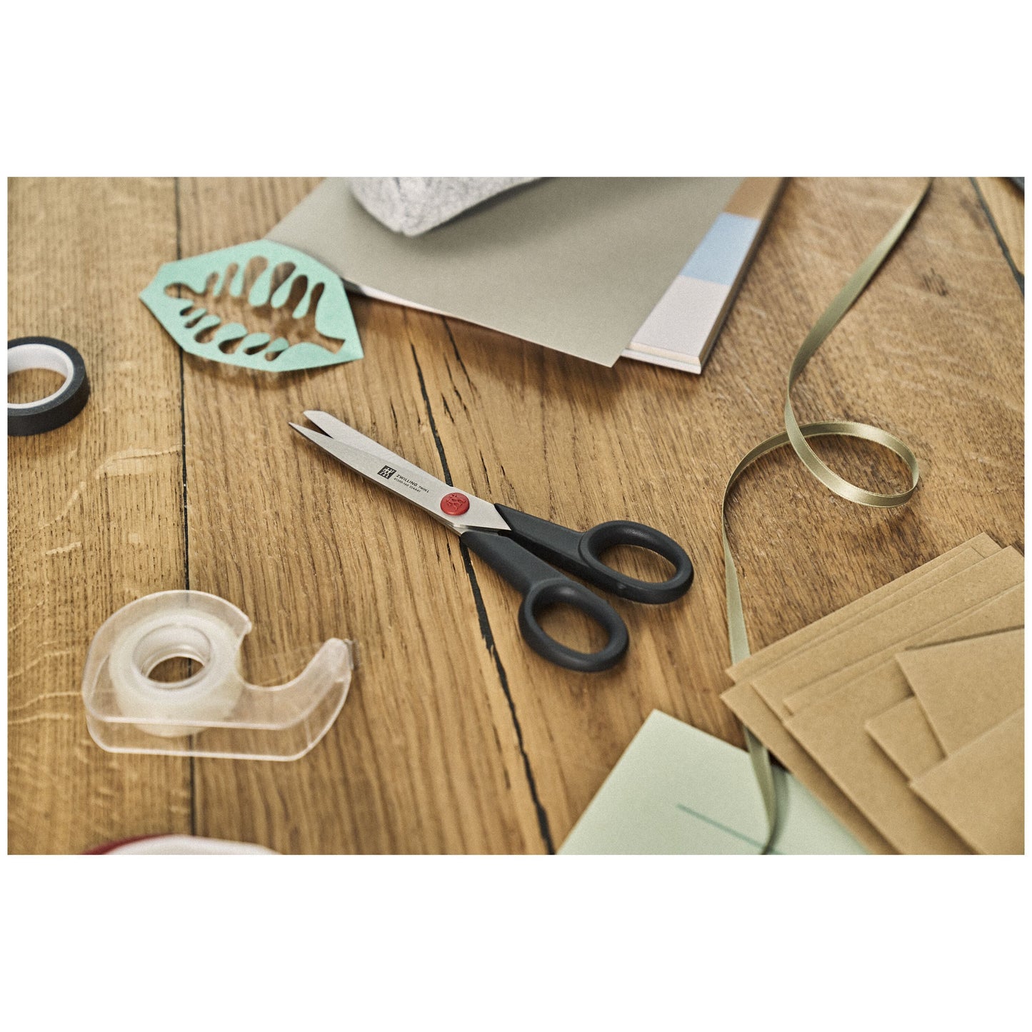 ZWILLING TWIN L 16 Cm, Household Shear, Black