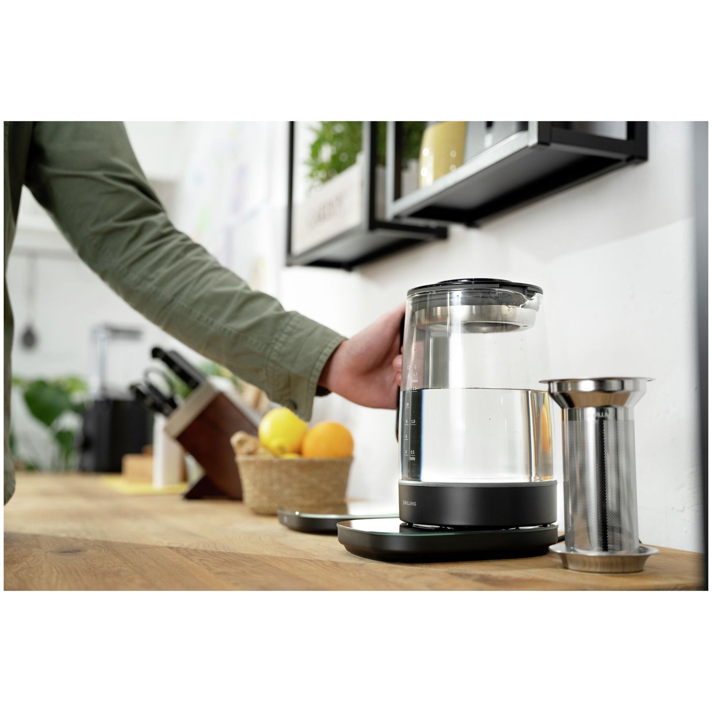 ZWILLING Enfinigy 1.7 L Glass Programable Electric Kettle, Black